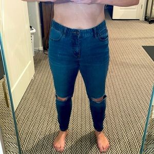 Skinny distressed high waist jeans